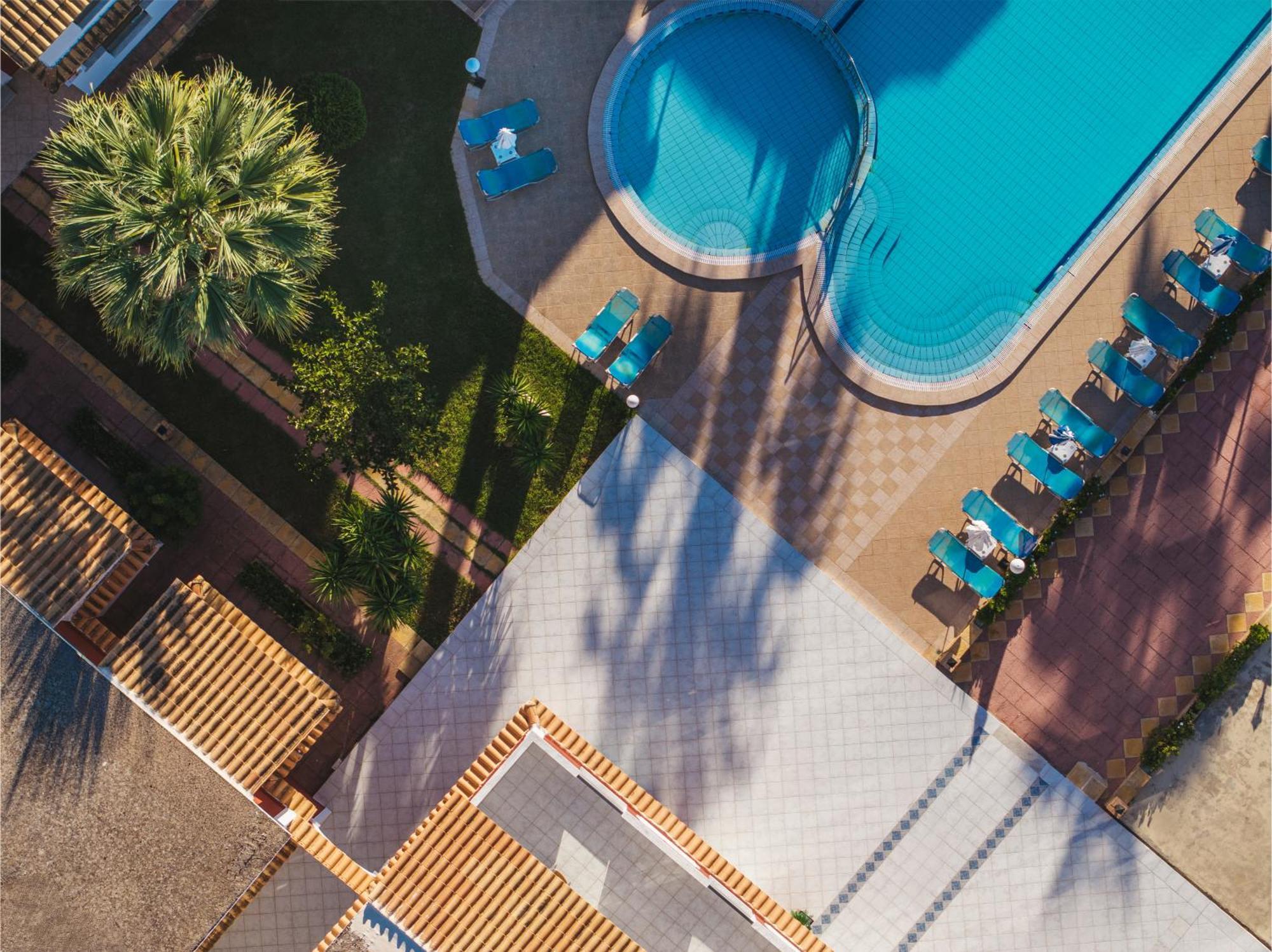 Yakinthos Hotel Лаганас Екстериор снимка